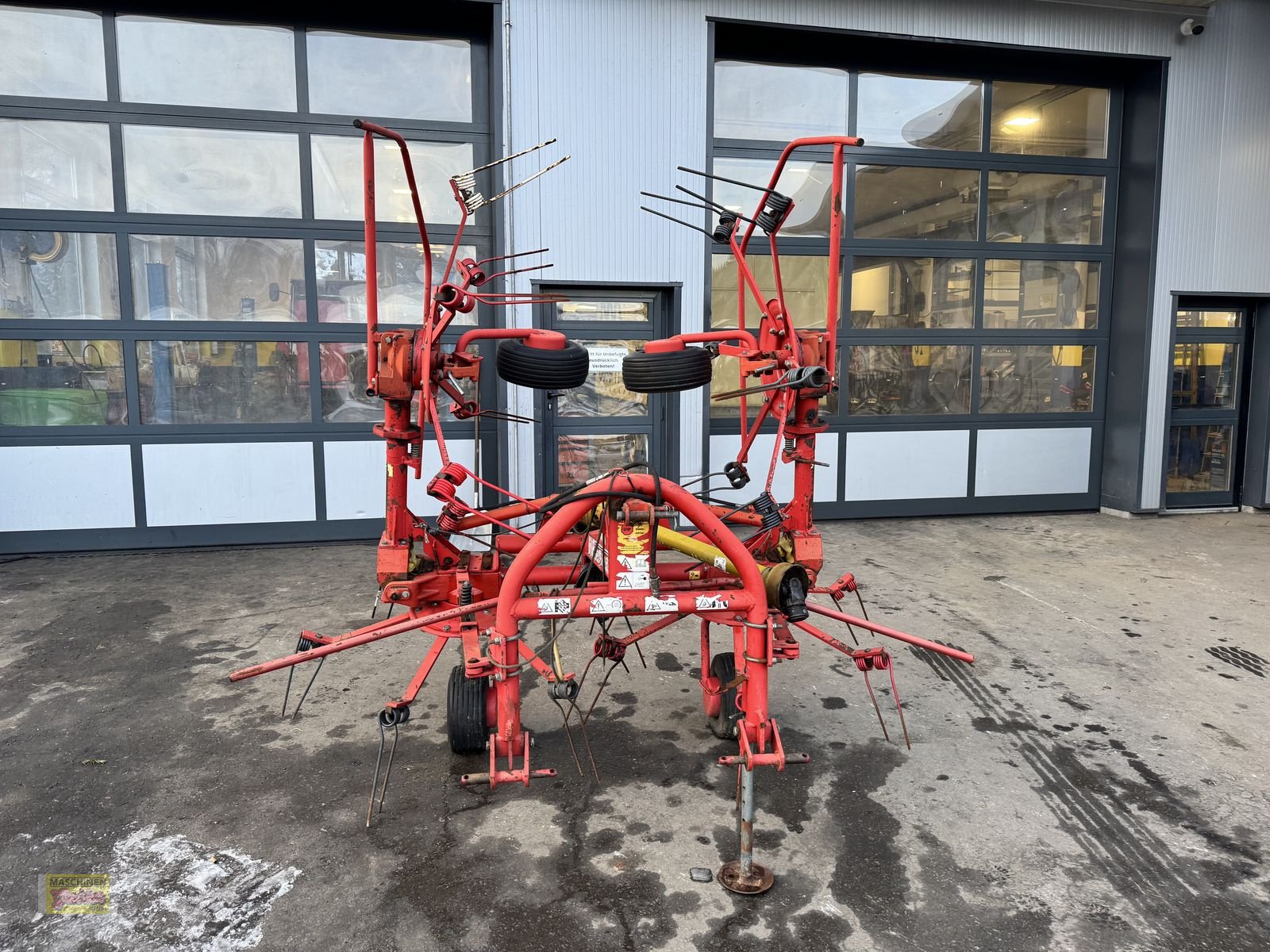 Kreiselheuer типа SIP Spider 455 Pro Kreiselzettwender mit Schwenkbock, Gebrauchtmaschine в Kötschach (Фотография 4)