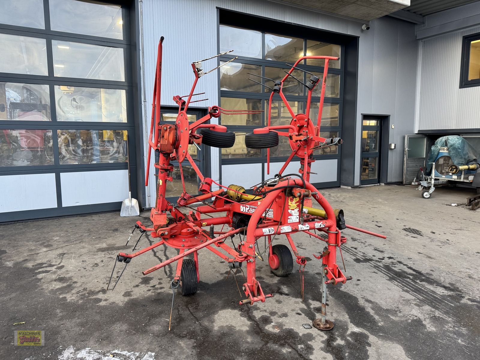 Kreiselheuer типа SIP Spider 455 Pro Kreiselzettwender mit Schwenkbock, Gebrauchtmaschine в Kötschach (Фотография 3)