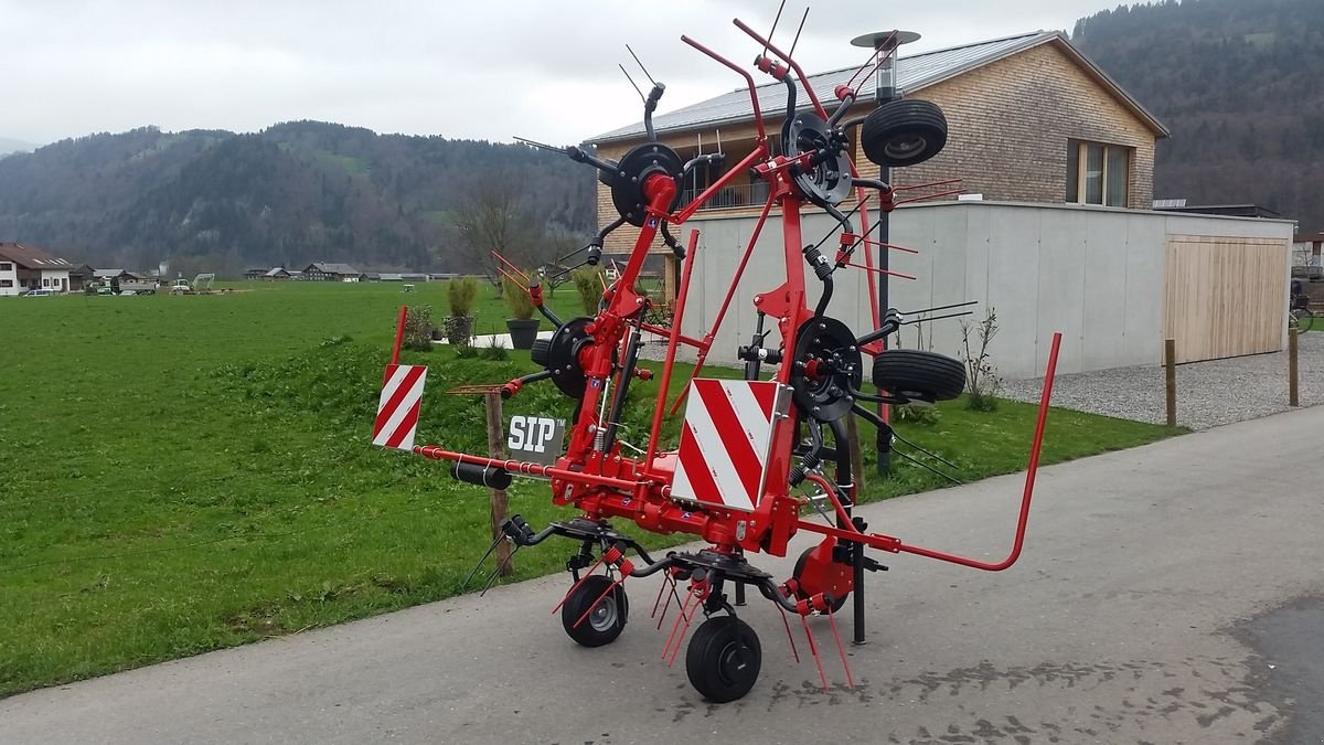 Kreiselheuer of the type SIP Spider 600 Alpin, Neumaschine in Bezau (Picture 3)