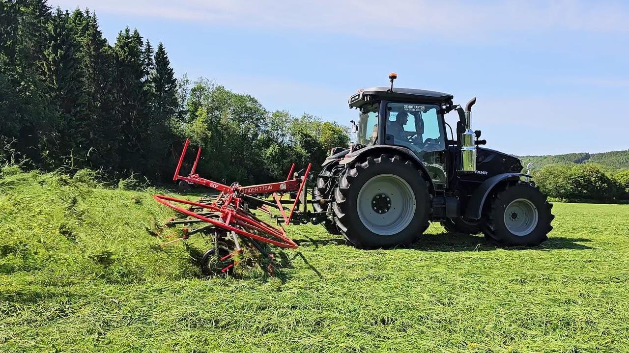 Kreiselheuer Türe ait SIP Spider 775/6, Gebrauchtmaschine içinde Bording (resim 1)