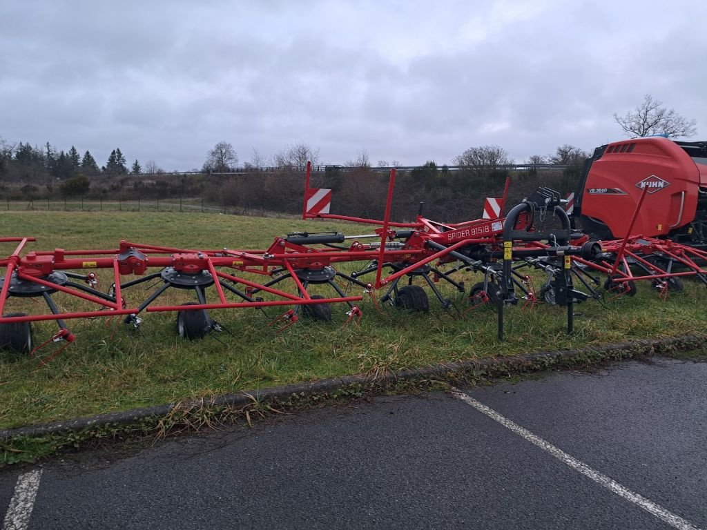 Kreiselheuer tip SIP SPIDER 915/8, Gebrauchtmaschine in SAINT VICTURNIEN (Poză 2)