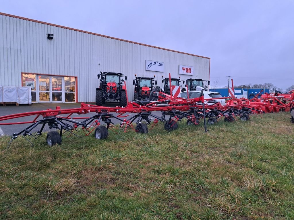 Kreiselheuer tip SIP SPIDER 915/8, Gebrauchtmaschine in SAINT VICTURNIEN (Poză 3)