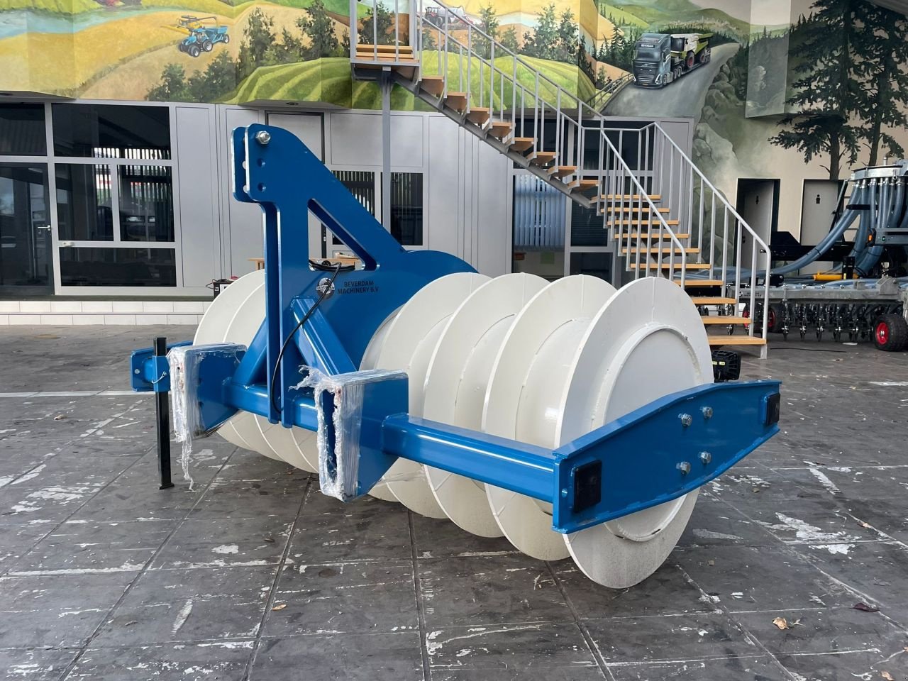 Kreiselheuer des Typs Sonstige Kuilwals Silowals nieuw 2025, Neumaschine in Vriezenveen (Bild 1)