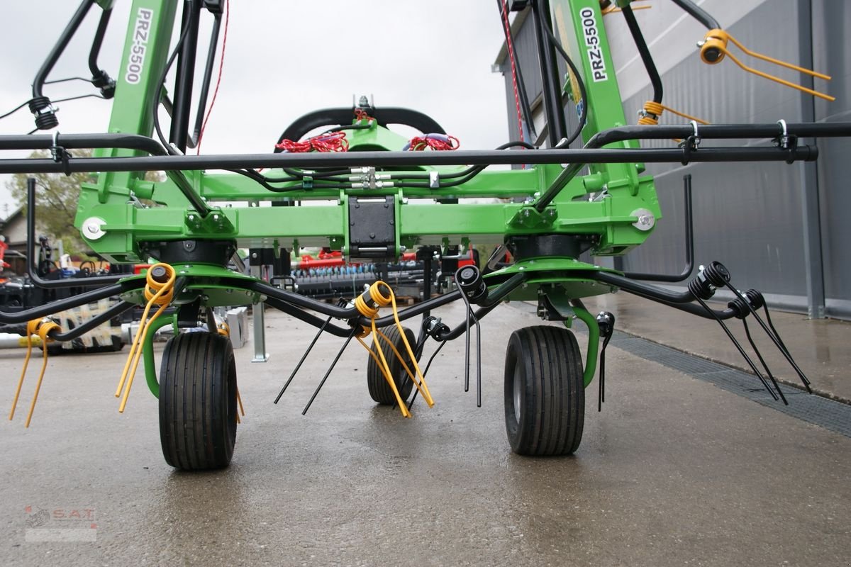 Kreiselheuer of the type Talex NEU-Kreiselzetter Tornado 5500, Neumaschine in Eberschwang (Picture 12)