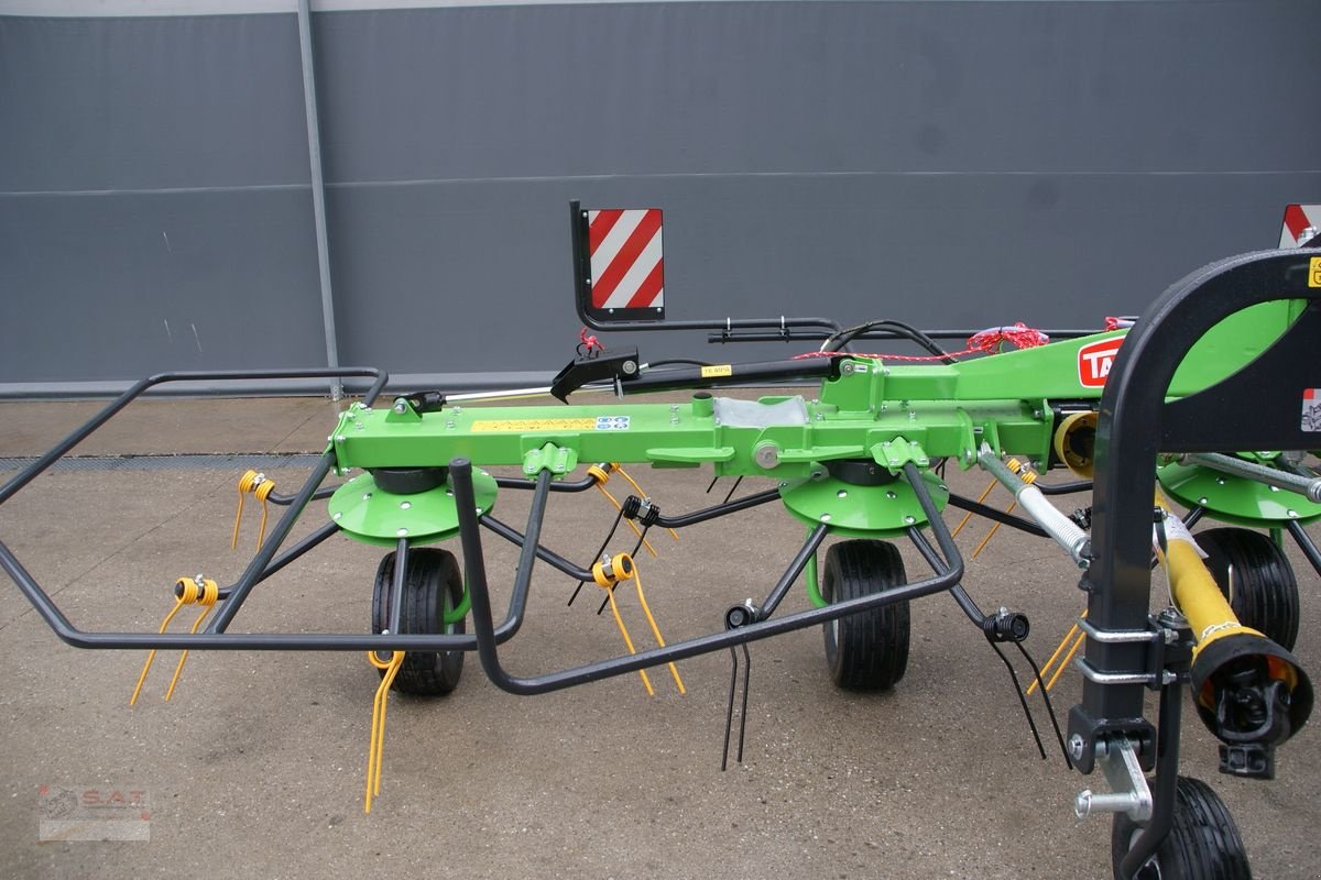 Kreiselheuer of the type Talex NEU-Kreiselzetter Tornado 5500, Neumaschine in Eberschwang (Picture 20)