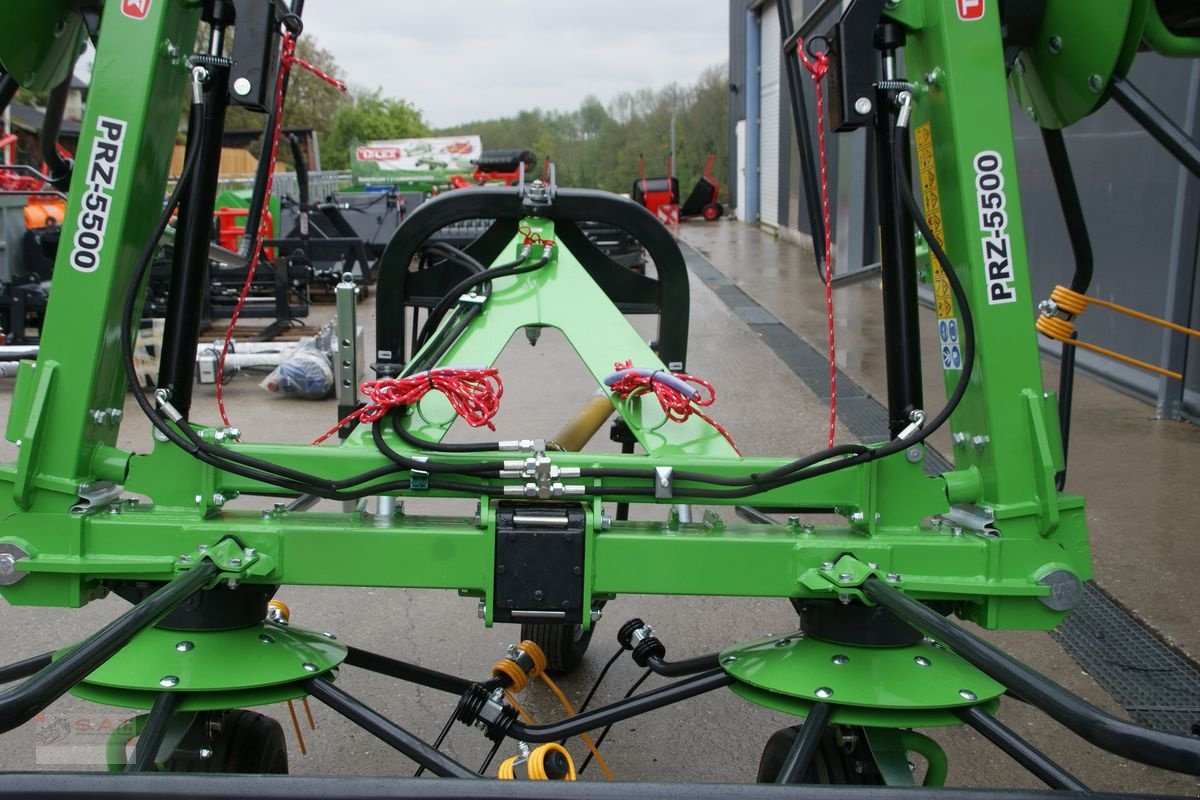 Kreiselheuer of the type Talex NEU-Kreiselzetter Tornado 5500, Neumaschine in Eberschwang (Picture 7)