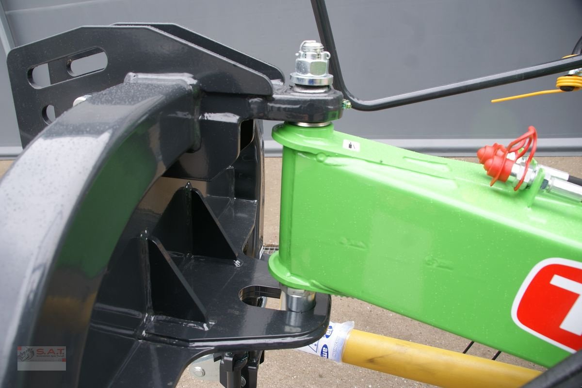 Kreiselheuer of the type Talex NEU-Kreiselzetter Tornado 5500, Neumaschine in Eberschwang (Picture 11)