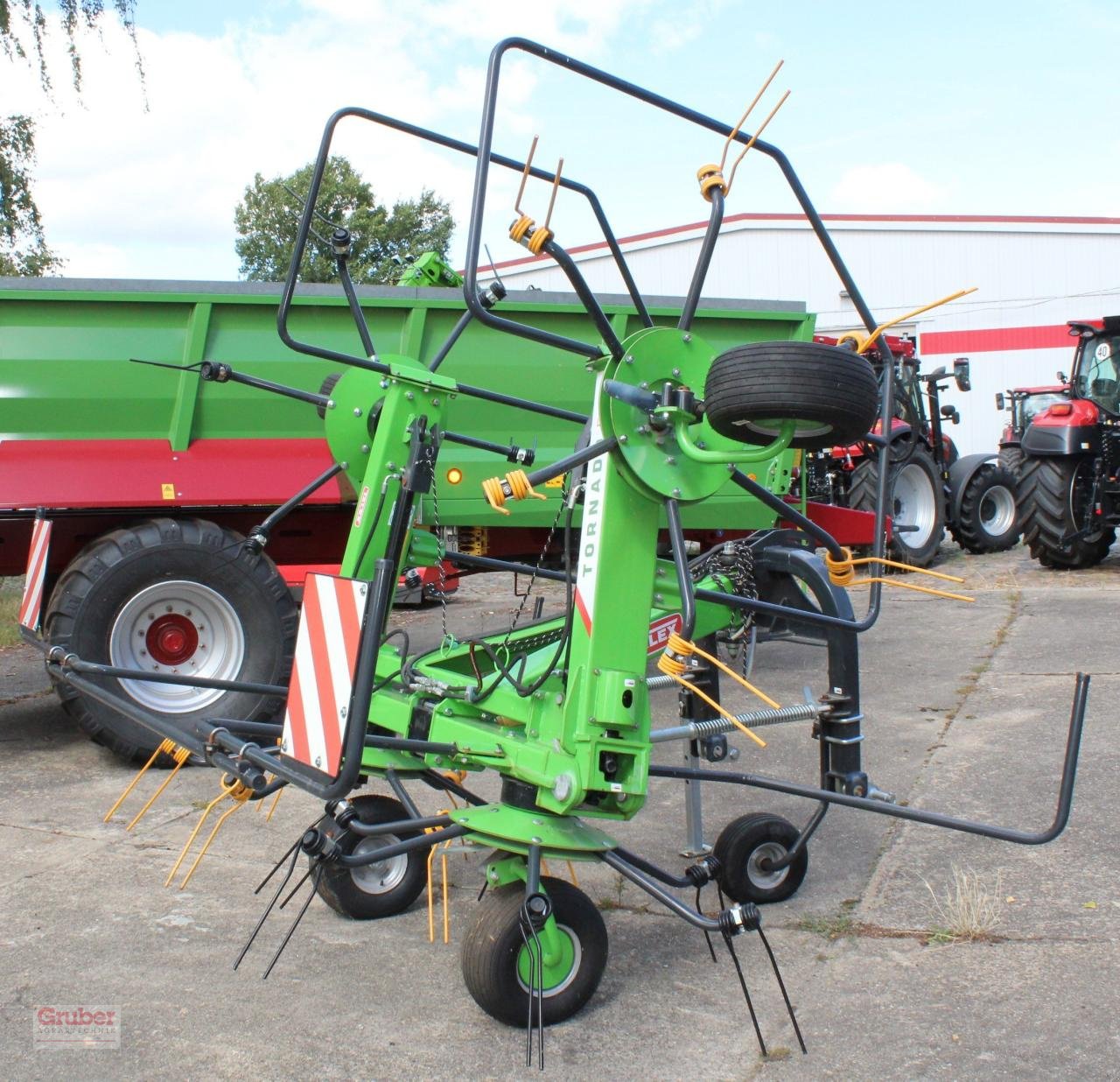 Kreiselheuer Türe ait Talex Tornado 550, Neumaschine içinde Leipzig OT Engelsdorf (resim 2)