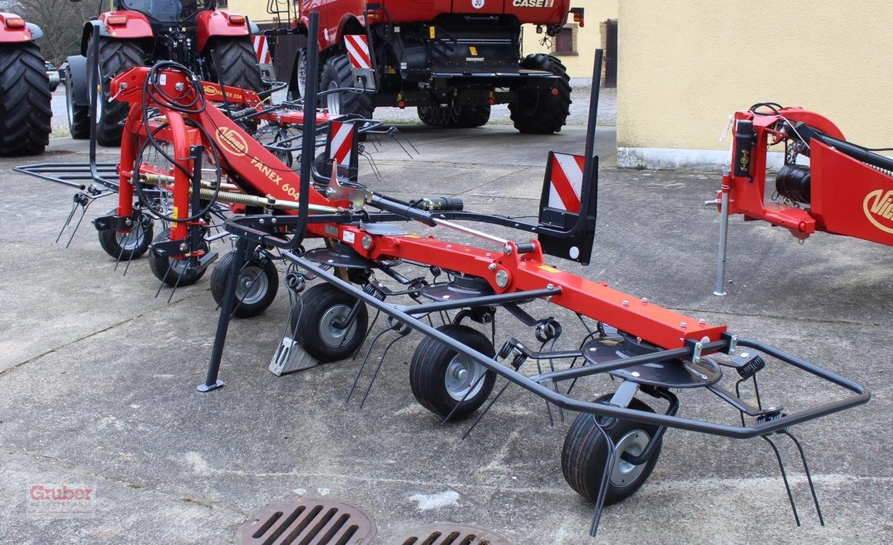 Kreiselheuer des Typs Vicon Fanex 604 Compact Line, Neumaschine in Leipzig OT Engelsdorf (Bild 3)