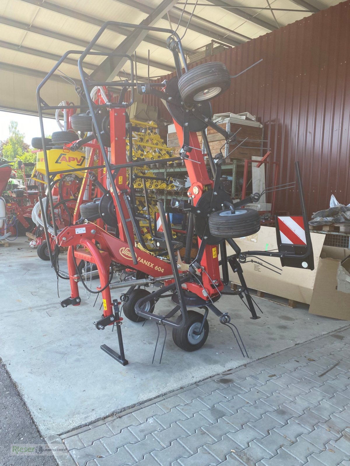 Kreiselheuer del tipo Vicon Fanex 604 (früher Deutz-Fahr), 6 m Arbeitsbreite, Sonderpreis, Neumaschine In Nördlingen (Immagine 3)