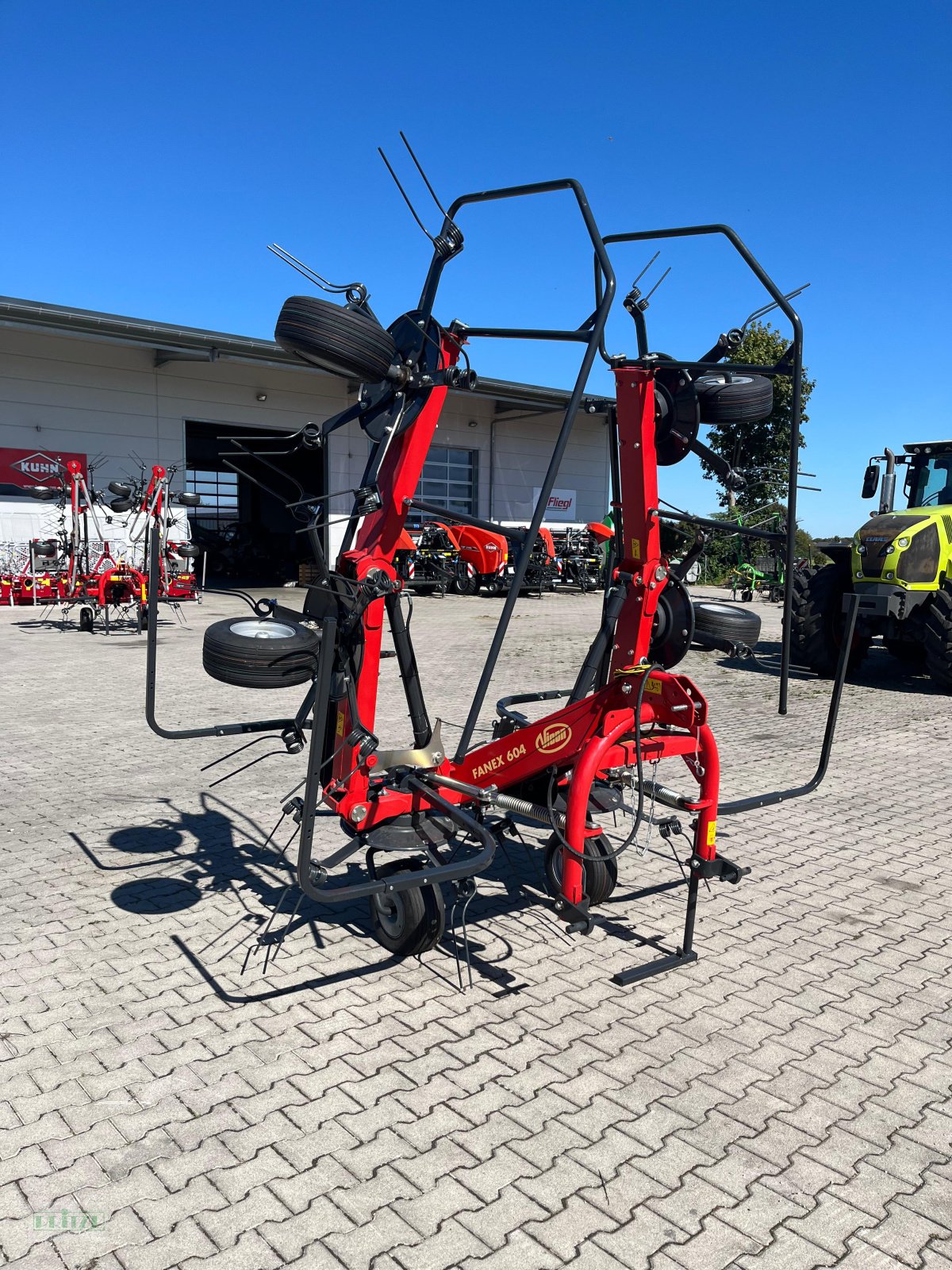 Kreiselheuer des Typs Vicon Fanex 604, Neumaschine in Bruckmühl (Bild 2)