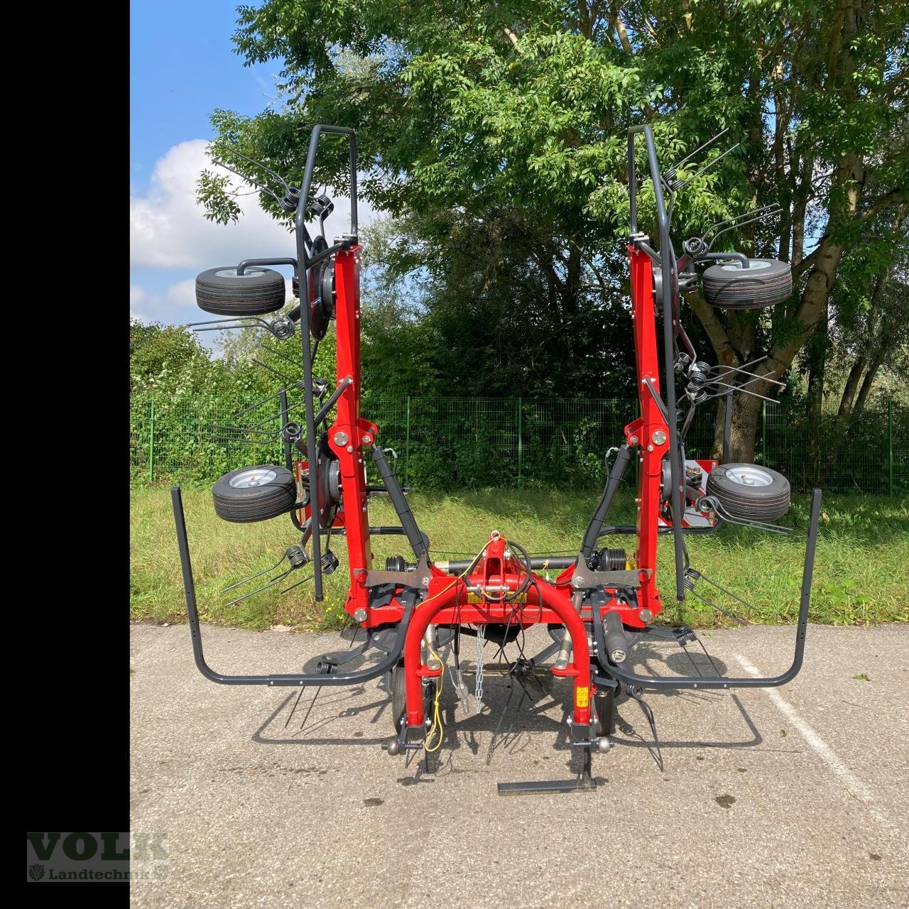 Kreiselheuer des Typs Vicon FANEX 604, Neumaschine in Friedberg-Derching (Bild 1)