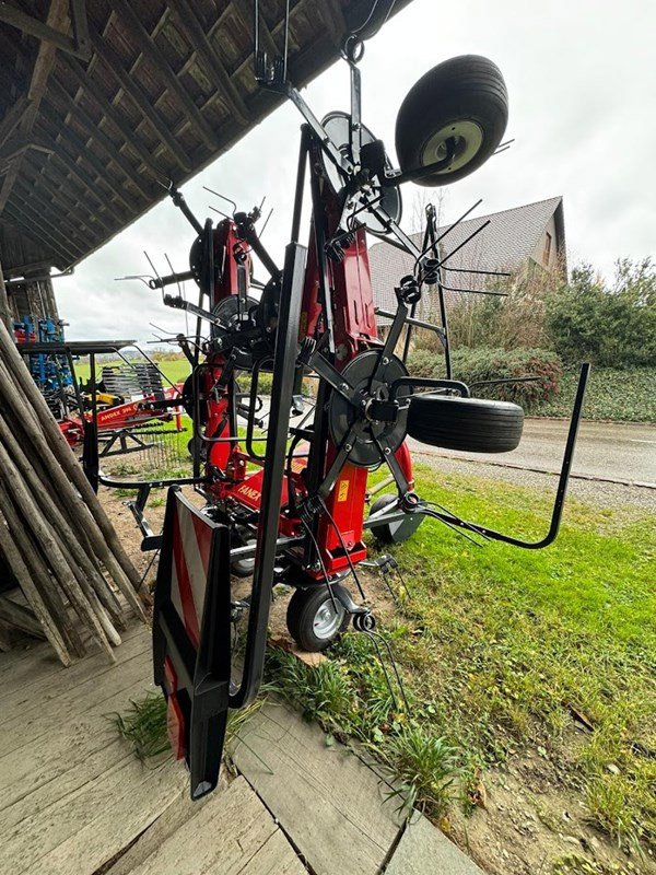 Kreiselheuer des Typs Vicon Fanex 804, Neumaschine in Bertschikon (Bild 7)