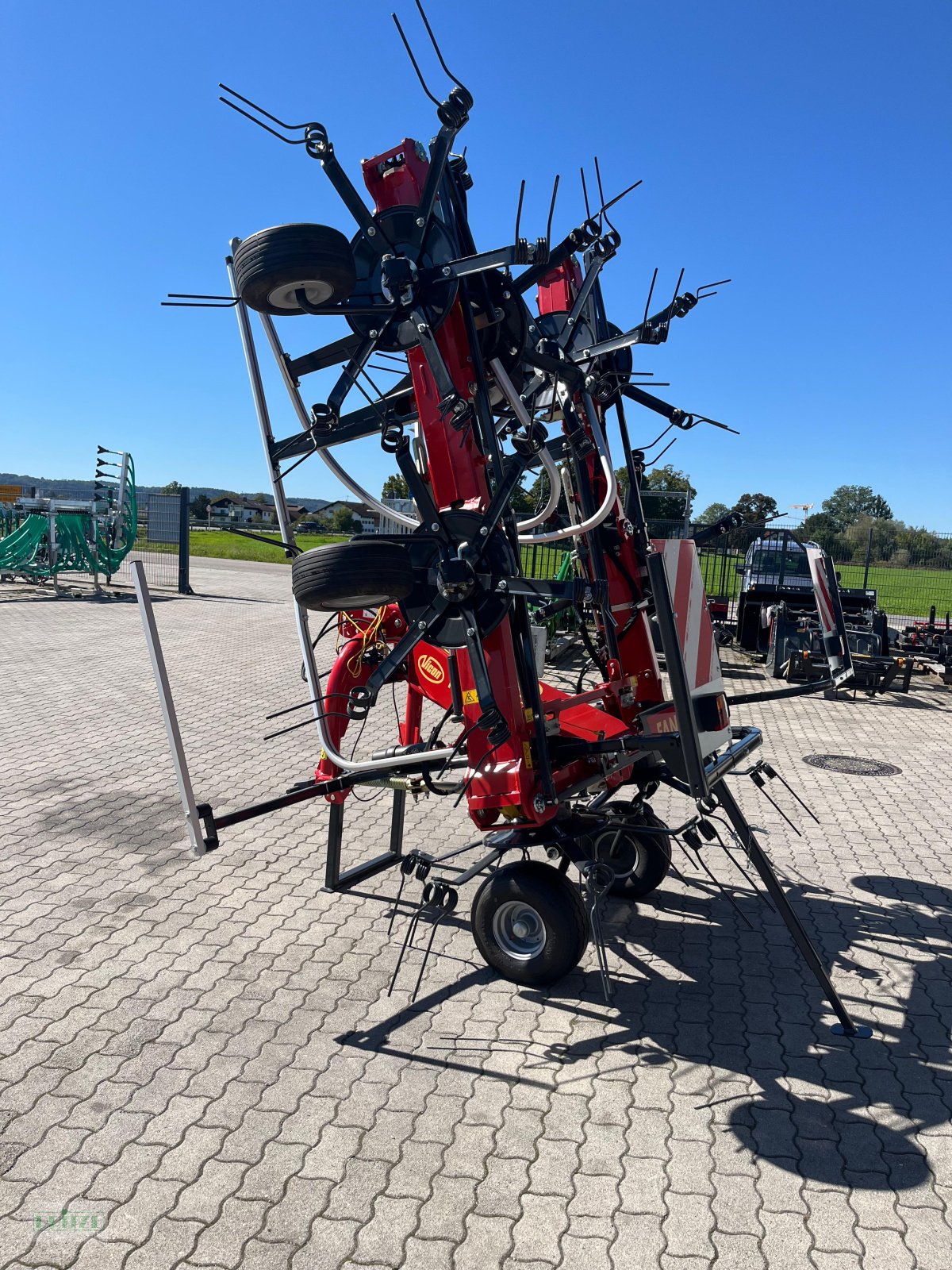 Kreiselheuer of the type Vicon Fanex 904, Neumaschine in Bruckmühl (Picture 3)