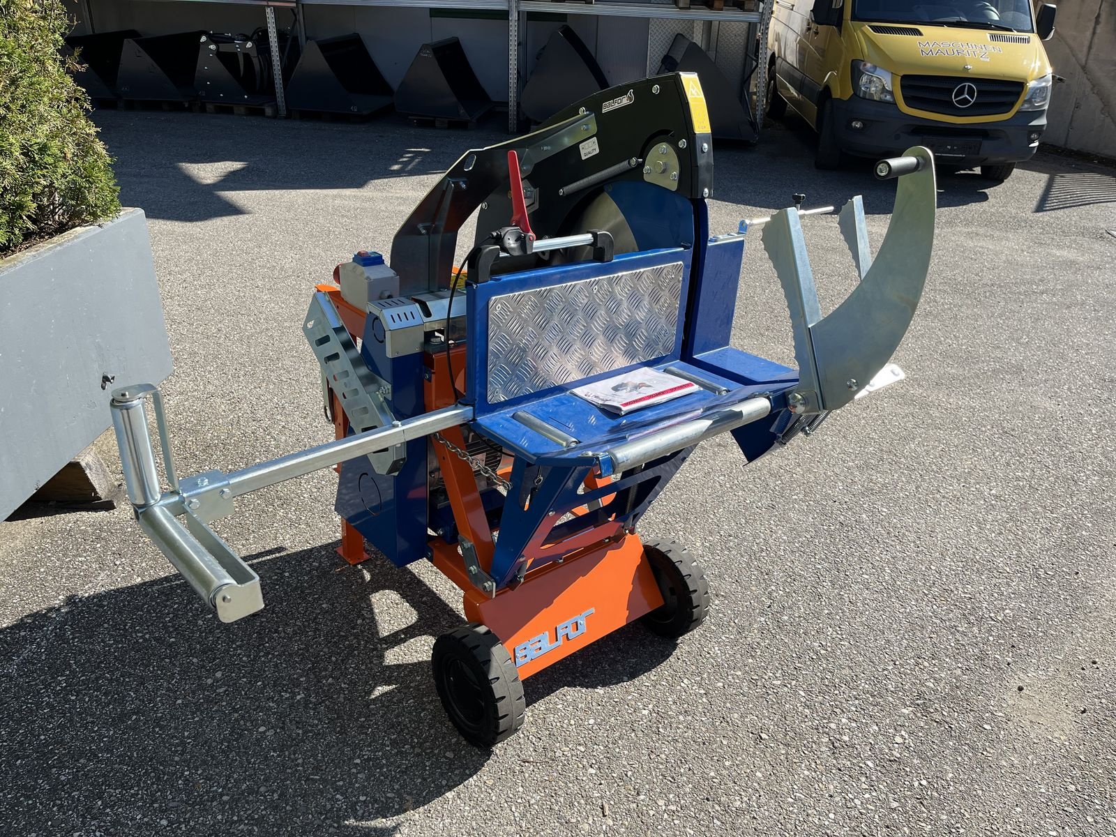 Kreissäge & Wippsäge tip Balfor Shark 700 ET, Gebrauchtmaschine in Bad Leonfelden (Poză 1)