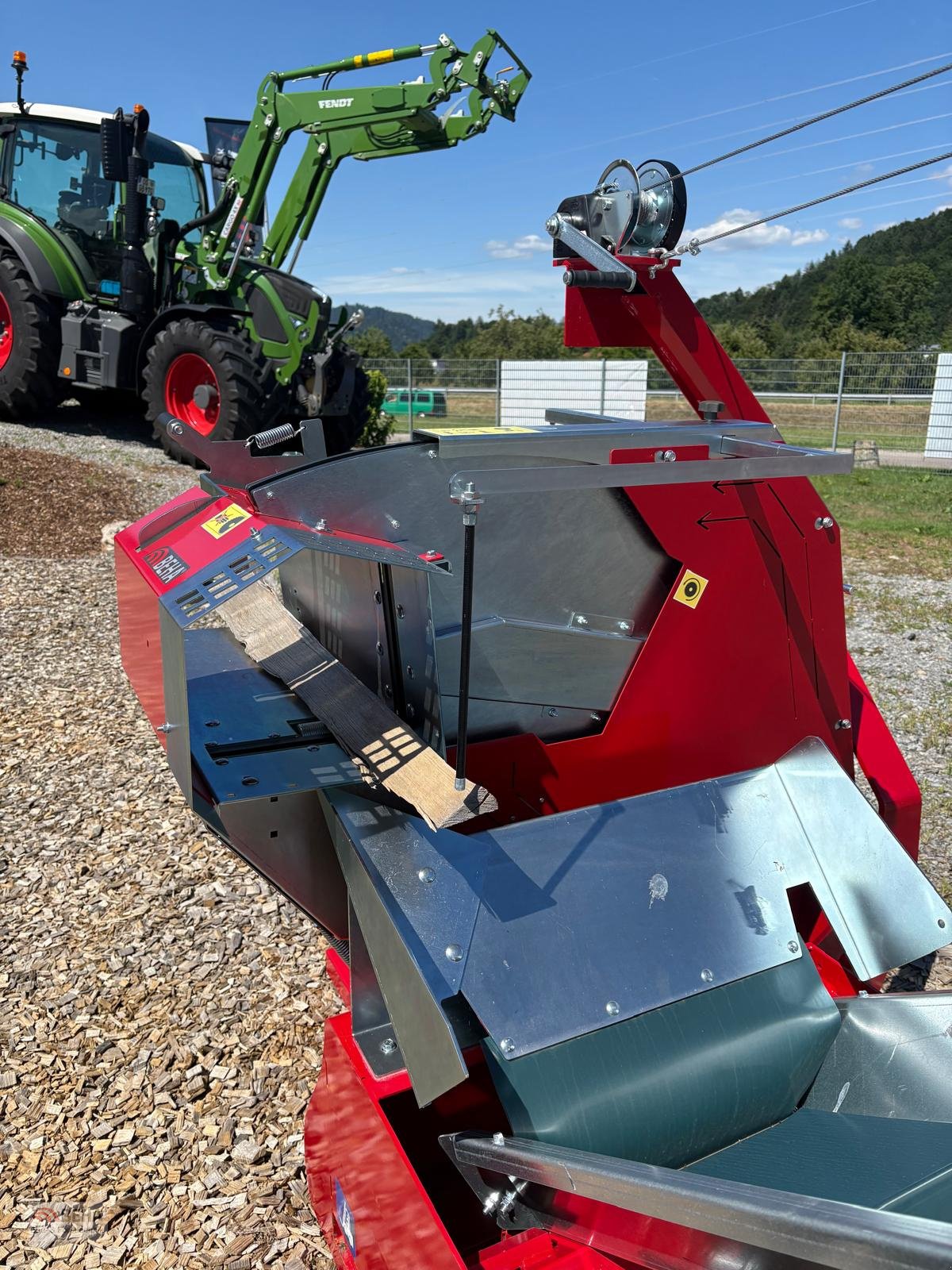 Kreissäge & Wippsäge a típus BEHA Wipp Kreissäge Zapfwelle BWK 710 Z-F mit 5m Förderband 40cm Bandbreite, Hartmetall- Sägeblatt, Gebrauchtmaschine ekkor: Steinach (Kép 5)