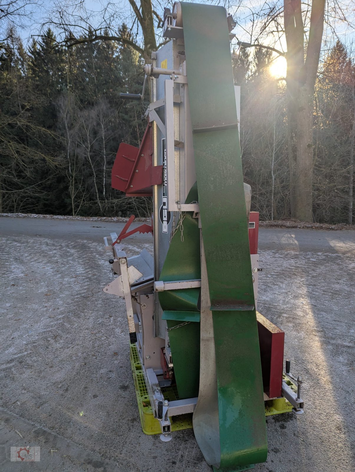 Kreissäge & Wippsäge tipa BGU PC 704 EC Profi Cut Kreissäge Förderband, Gebrauchtmaschine u Tiefenbach (Slika 3)