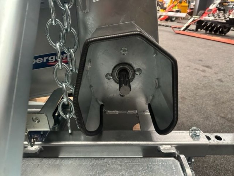 Kreissäge & Wippsäge a típus Binderberger Tischwipp-Säge TWS700EZ Elektro + Zapfwelle, Neumaschine ekkor: Tamsweg (Kép 11)