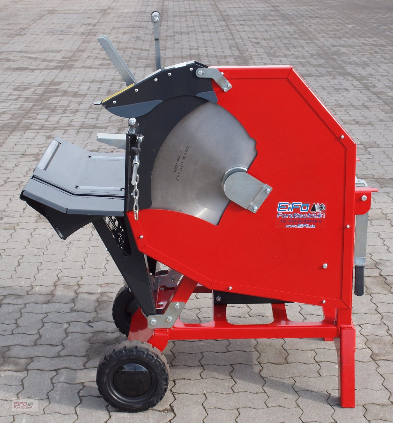 Kreissäge & Wippsäge des Typs EiFo WK 700 E, Neumaschine in Bad Grönenbach (Bild 2)