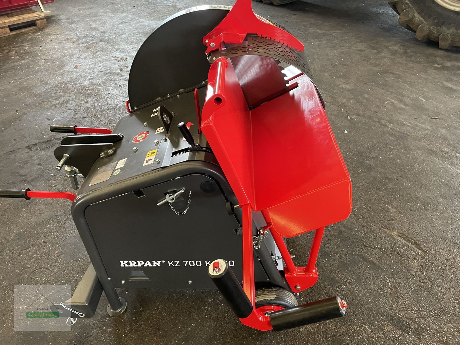 Kreissäge & Wippsäge typu Krpan KZ700 K Pro, Neumaschine w Mattersburg (Zdjęcie 4)