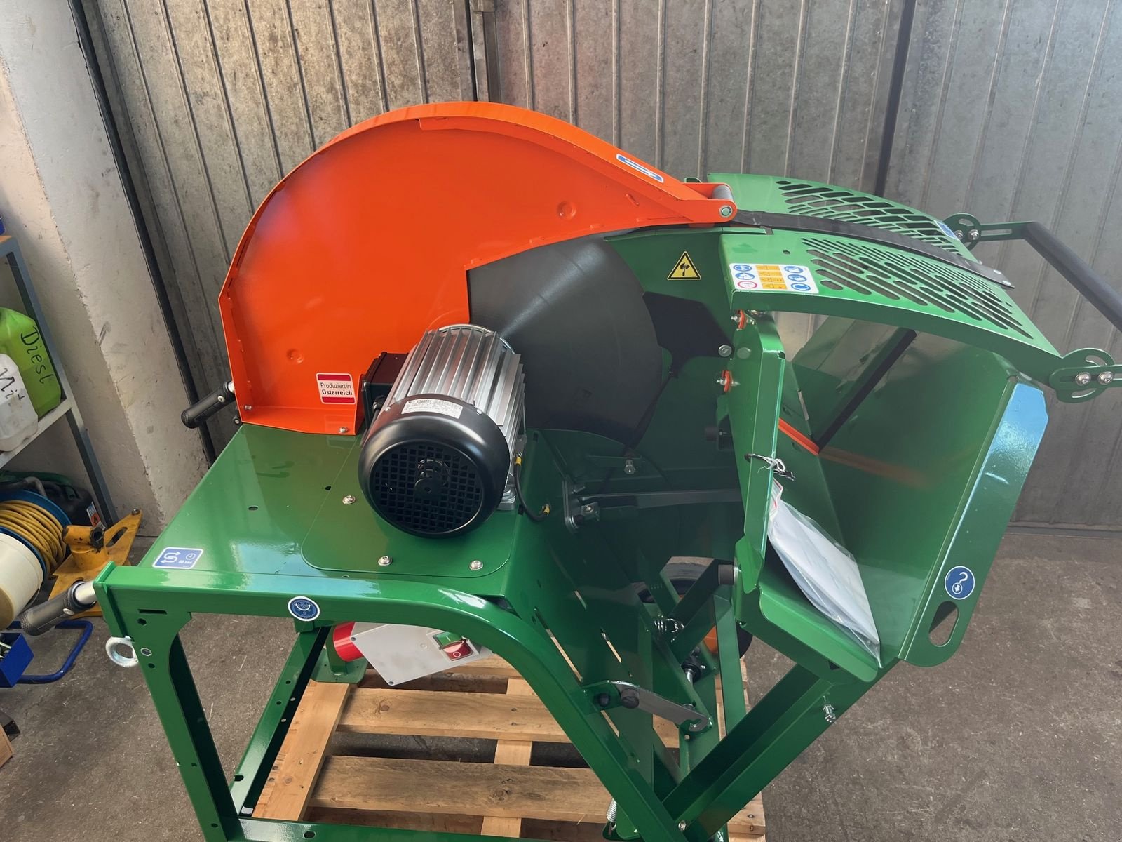 Kreissäge & Wippsäge a típus Posch M1361 HS mit WIDIA Kreissägeblatt, Neumaschine ekkor: Waldneukirchen (Kép 7)