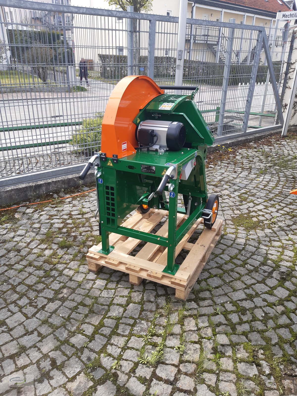 Kreissäge & Wippsäge des Typs Posch Wippsäge Lagermaschine Sofort Verfügbar, Neumaschine in Frontenhausen (Bild 1)