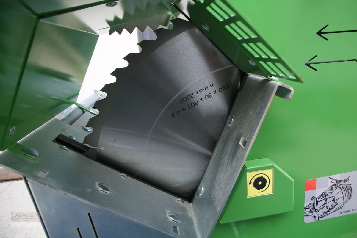 Kreissäge & Wippsäge des Typs Sonstige Robust Kreissäge mit Förderband-NEU, Neumaschine in Eberschwang (Bild 14)