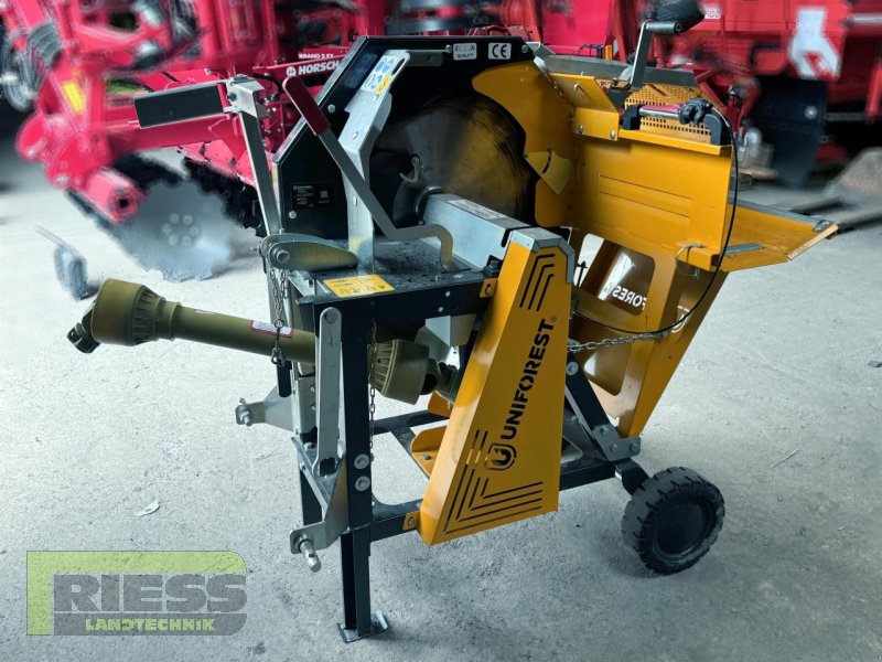 Kreissäge & Wippsäge des Typs Sonstige UNIFOREST WKA 700 CD, Gebrauchtmaschine in Homberg/Ohm - Maulbach (Bild 1)