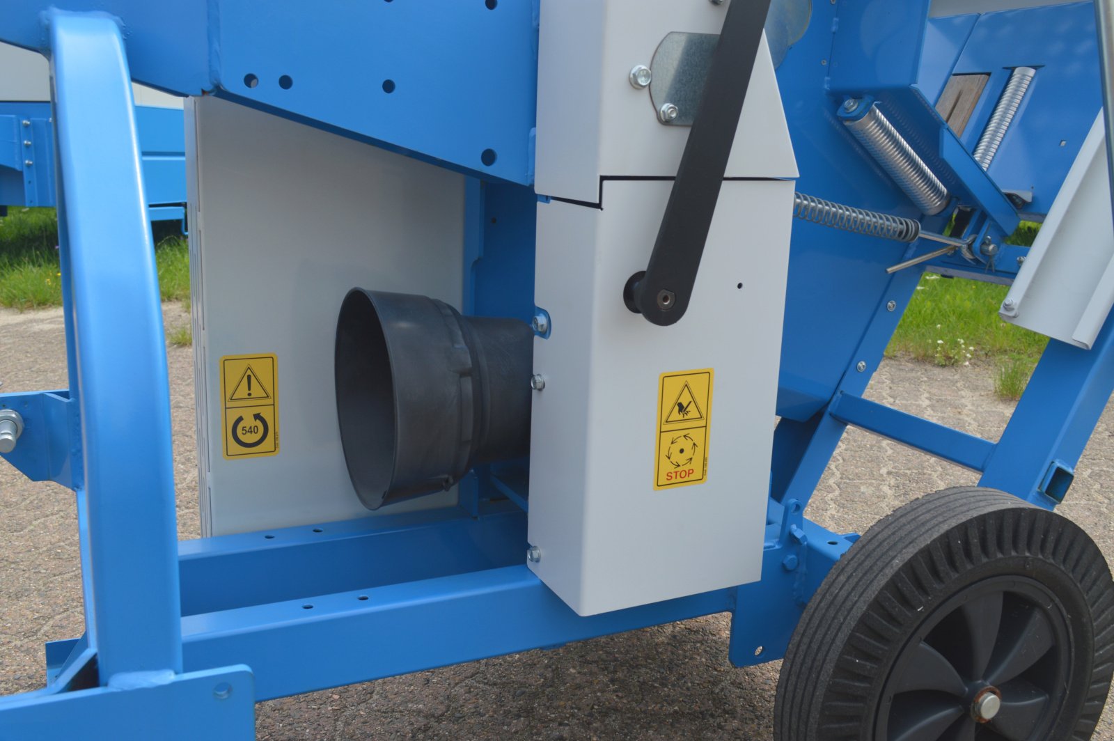 Kreissäge & Wippsäge typu Thor Wippsäge KATANA 750 Zapfwelle, Neumaschine w Celle (Zdjęcie 4)