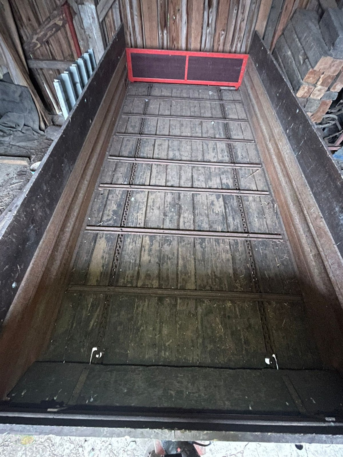 Kurzholzanhänger des Typs Strautmann Kratzboden, Gebrauchtmaschine in Velburg (Bild 8)