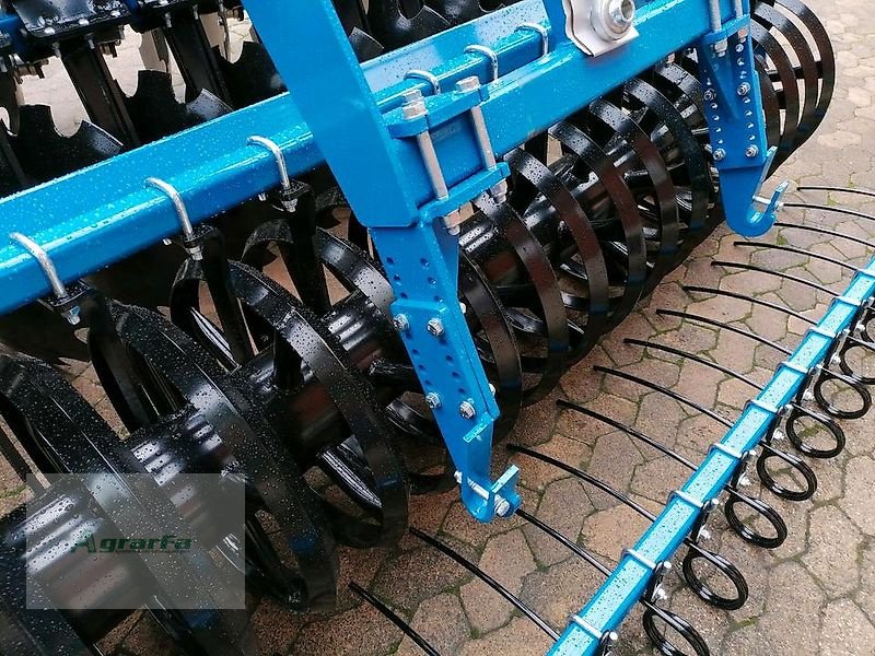 Kurzscheibenegge typu Agripol TITANUM 300 Huckepack Hubgerüst Scheibenegge 3m, Neumaschine v Gronau (Obrázek 4)