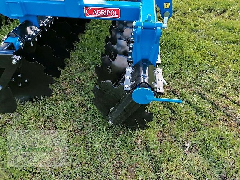 Kurzscheibenegge des Typs Agripol TITANUM 300 Scheibenegge 3m Kurzscheibenegge, Neumaschine in Gronau (Bild 10)