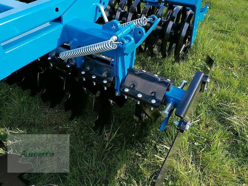 Kurzscheibenegge des Typs Agripol TITANUM 300 Scheibenegge 3m Kurzscheibenegge, Neumaschine in Gronau (Bild 14)