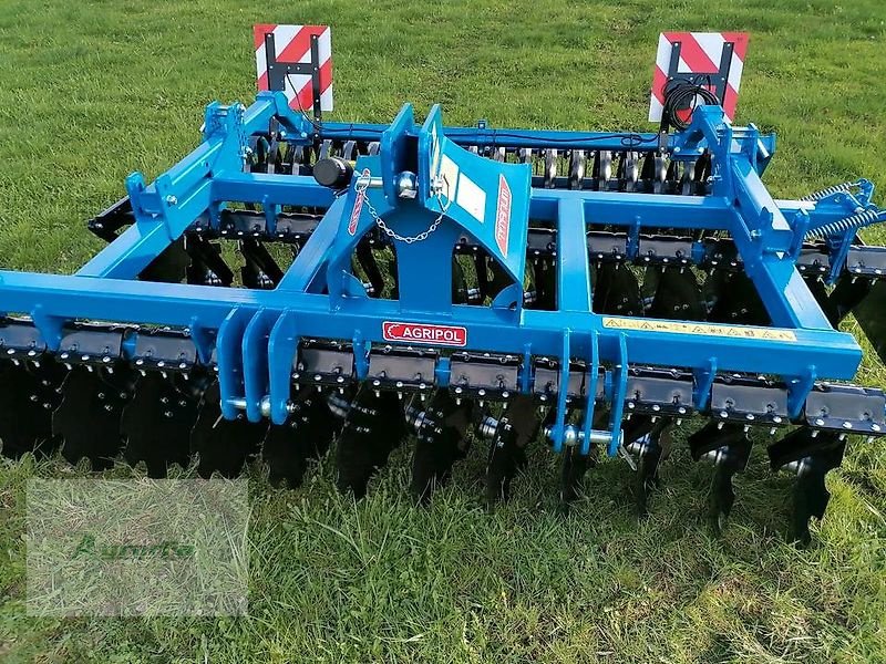 Kurzscheibenegge des Typs Agripol TITANUM 300 Scheibenegge 3m Kurzscheibenegge, Neumaschine in Gronau (Bild 11)