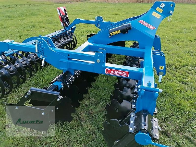 Kurzscheibenegge des Typs Agripol TITANUM 300 Scheibenegge 3m Kurzscheibenegge, Neumaschine in Gronau (Bild 9)