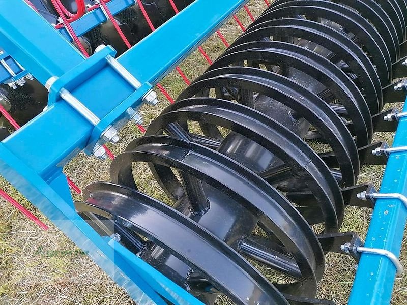 Kurzscheibenegge typu Agripol TITANUM 400 Scheibenegge 4m Kurzscheibenegge Grubber, Neumaschine v Gronau (Obrázek 21)