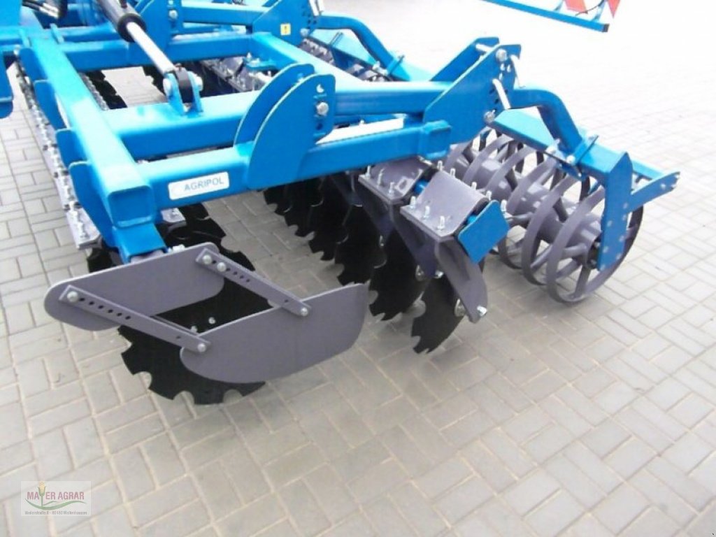 Kurzscheibenegge des Typs Agripol Titanum 4m, Neumaschine in Waltenhausen (Bild 11)