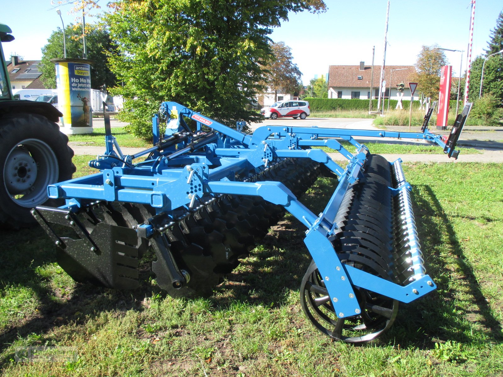 Kurzscheibenegge des Typs Agripol Titanum 500, Neumaschine in Feuchtwangen (Bild 3)