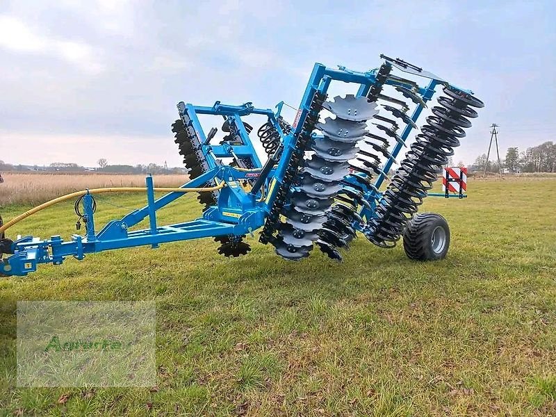 Kurzscheibenegge des Typs Agripol TITANUM Scheibenegge mit Fahrwerk 4m 5m 6m, Neumaschine in Gronau (Bild 3)