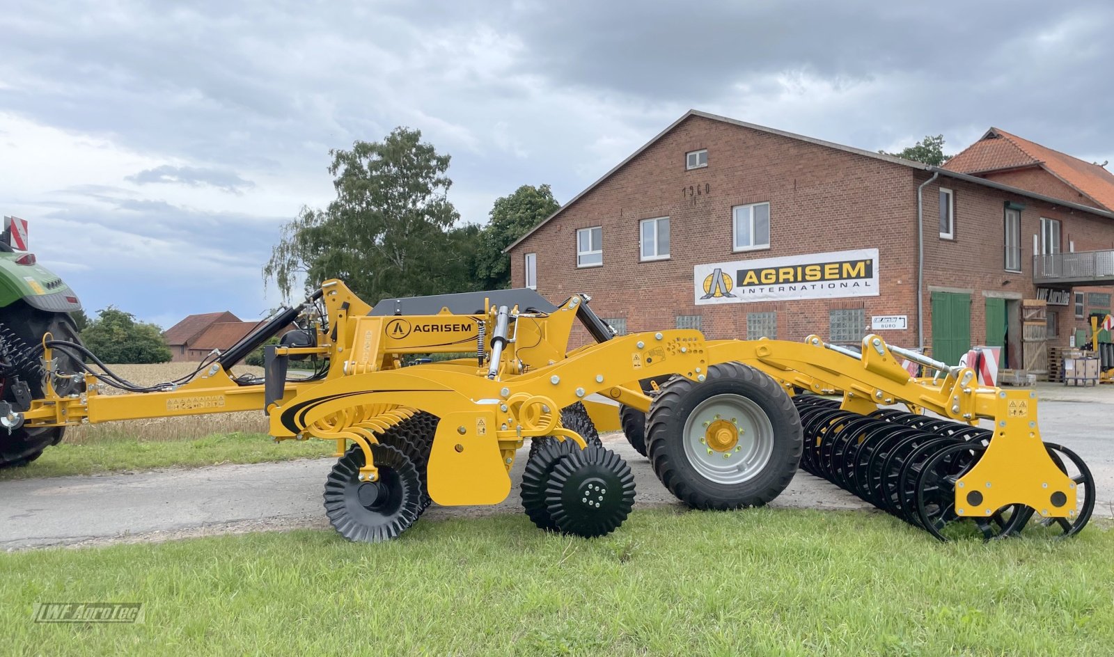 Kurzscheibenegge del tipo Agrisem Disc-O-Mulch Gold, Neumaschine In Römstedt (Immagine 1)