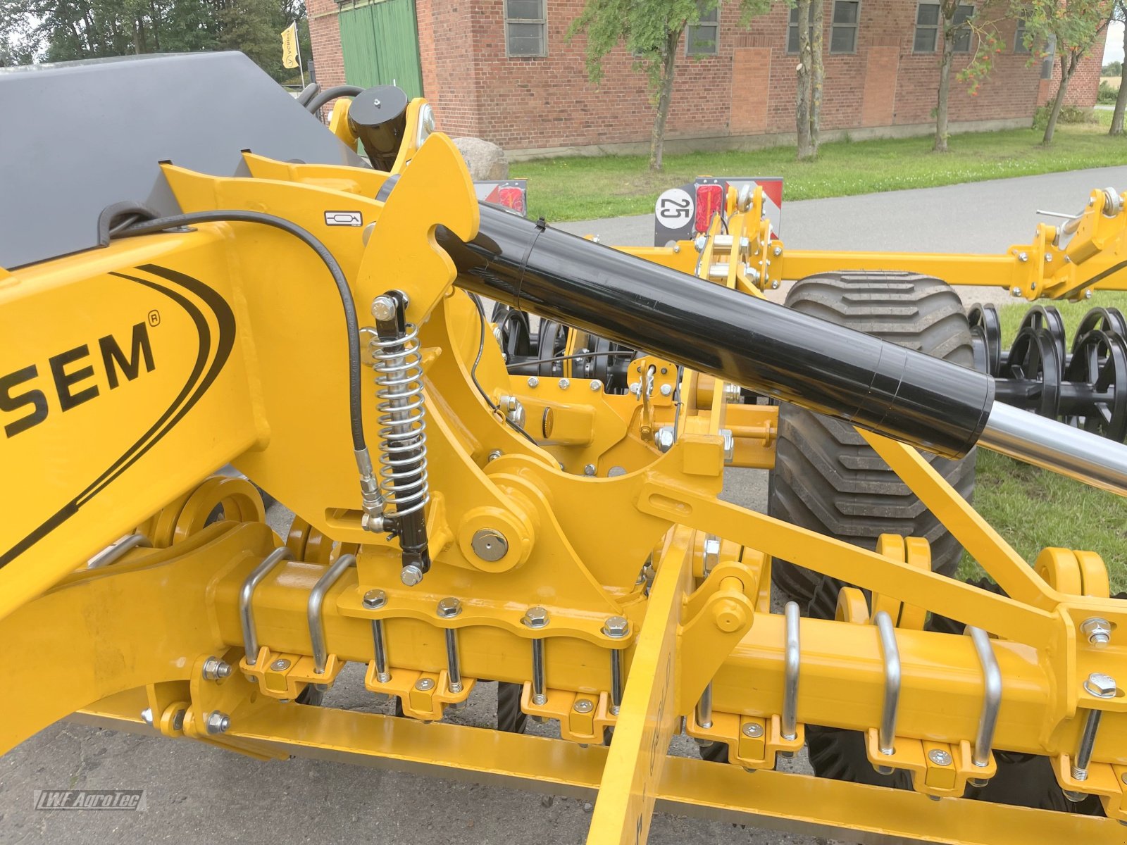 Kurzscheibenegge del tipo Agrisem Disc-O-Mulch Gold, Neumaschine In Römstedt (Immagine 17)