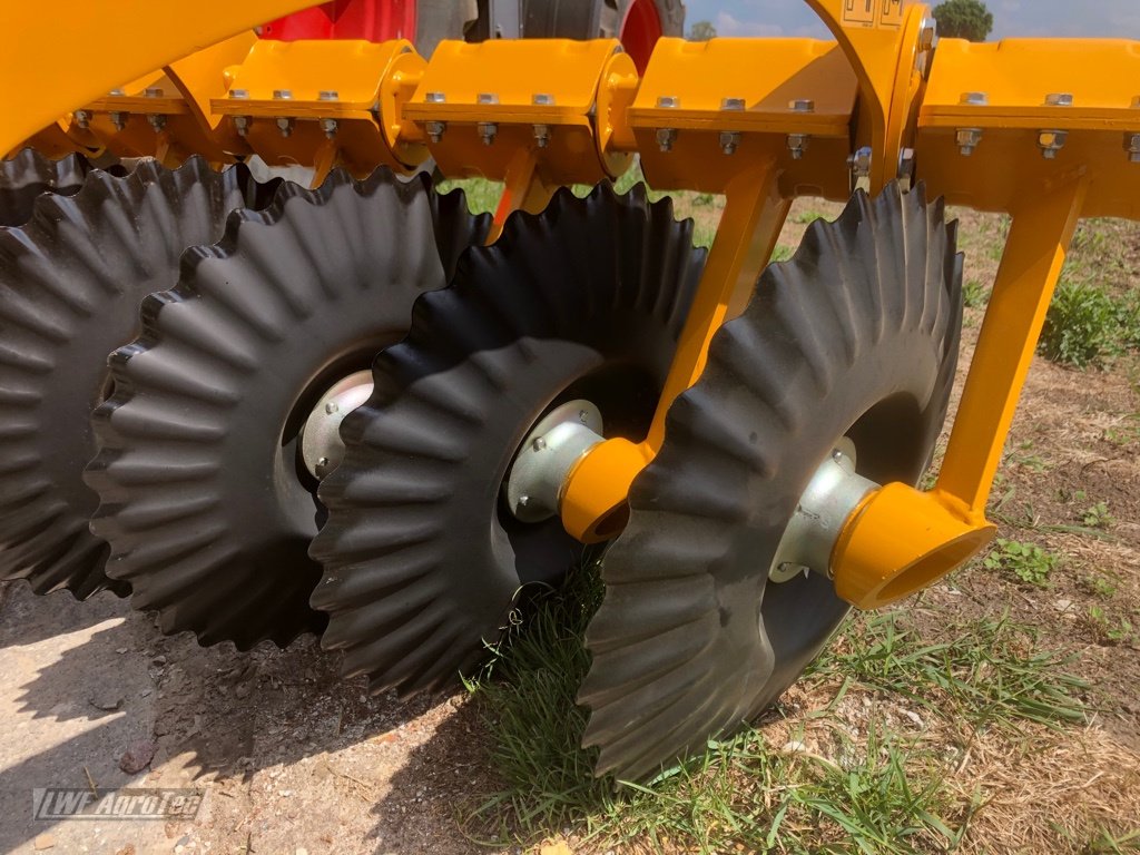 Kurzscheibenegge Türe ait Agrisem Disc-O-Mulch Serie R, Neumaschine içinde Römstedt (resim 16)