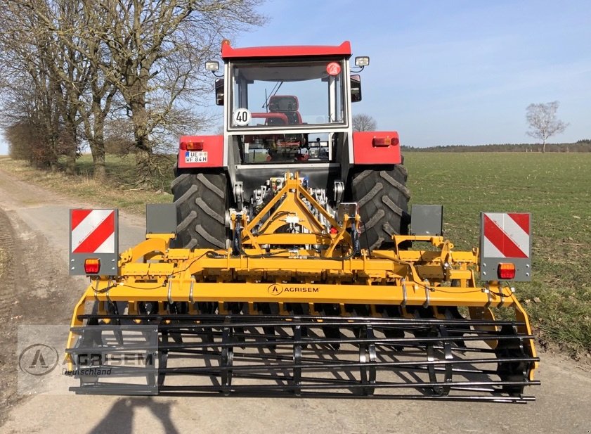 Kurzscheibenegge van het type Agrisem Disc-O-Mulch Serie R, Neumaschine in Römstedt (Foto 9)