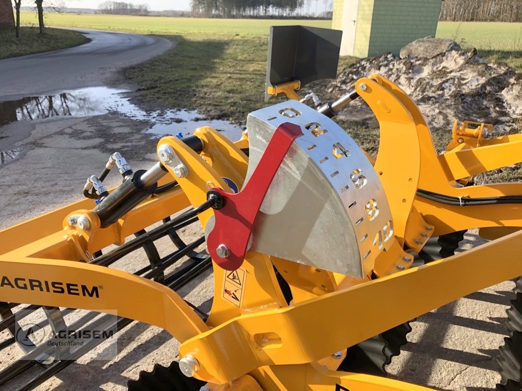 Kurzscheibenegge van het type Agrisem Disc-O-Mulch Serie R, Neumaschine in Römstedt (Foto 16)