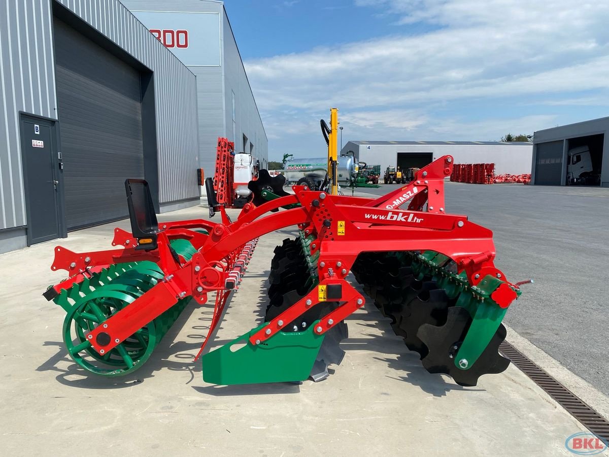 Kurzscheibenegge des Typs Agro-Masz BT30, Neumaschine in Rovisce (Bild 2)