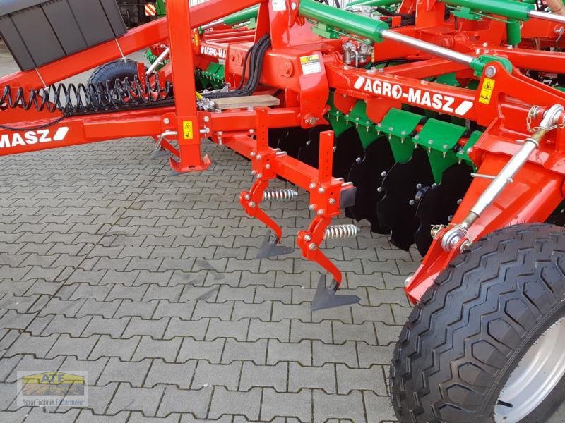 Kurzscheibenegge des Typs Agro-Masz BTC 60H mit SP400 Zwischenfruchtstreuer, Neumaschine in Teublitz (Bild 16)