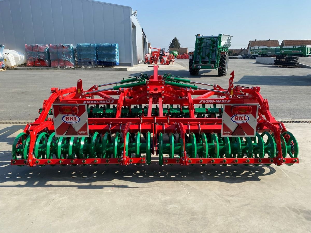 Kurzscheibenegge del tipo Agro-Masz BTH40 Kurzscheibenegge, Neumaschine In Rovisce (Immagine 4)