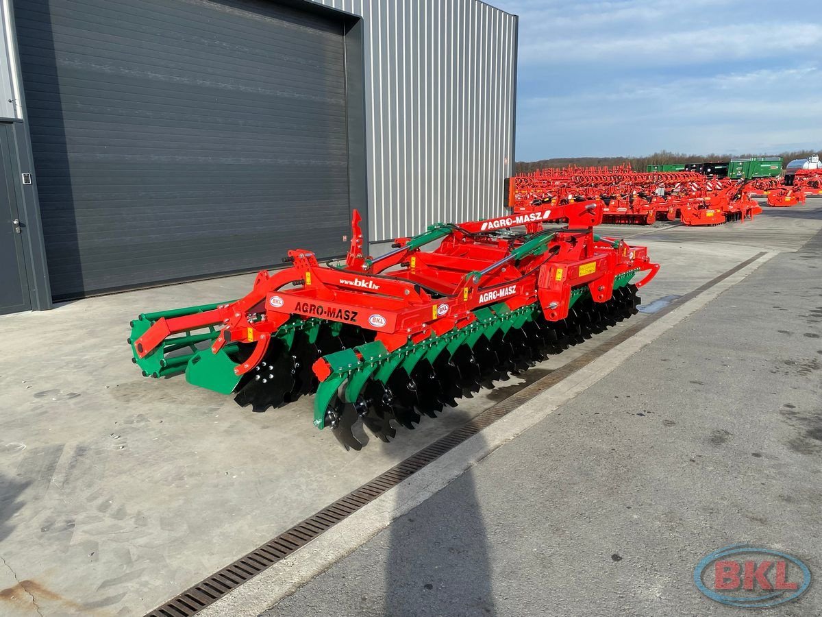 Kurzscheibenegge του τύπου Agro-Masz BTH50 Kurzscheibenegge/Zwischenfruchtstreuer, Neumaschine σε Rovisce (Φωτογραφία 1)
