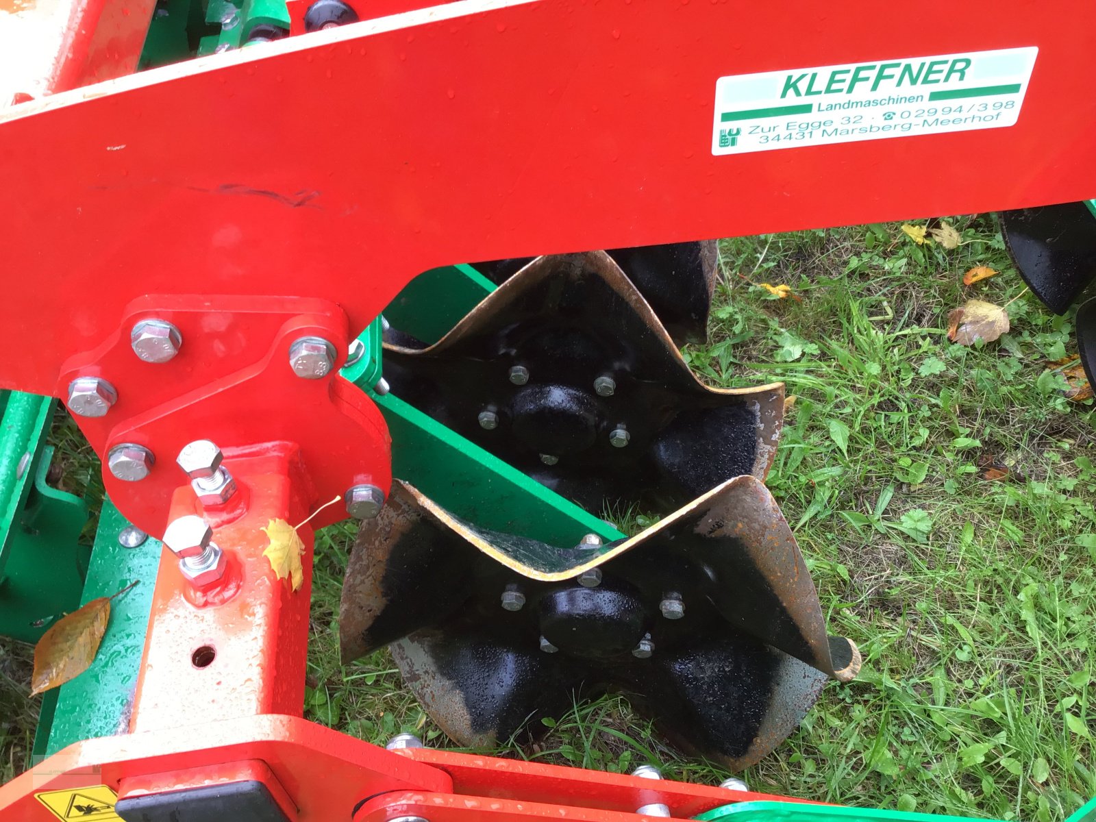 Kurzscheibenegge Türe ait Agro-Masz FOX 30 - FasterCut, Neumaschine içinde Marsberg (resim 8)