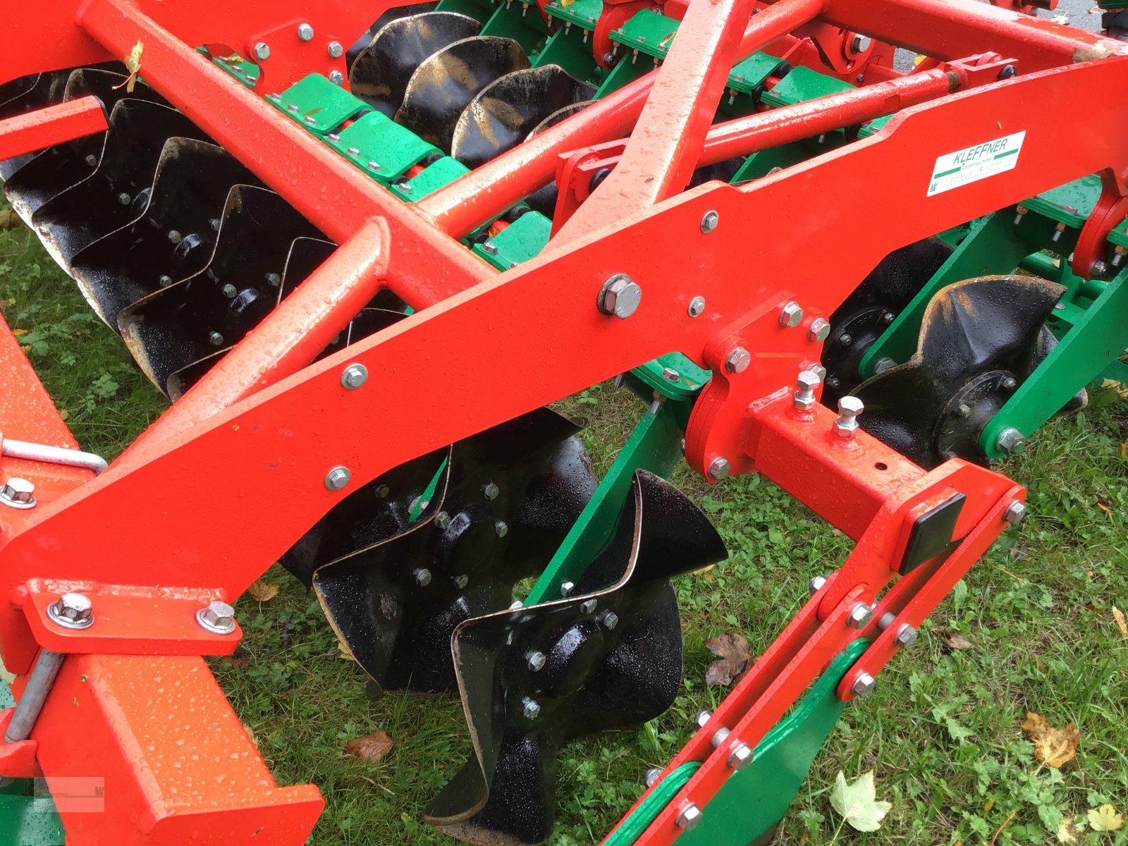 Kurzscheibenegge Türe ait Agro-Masz FOX 30 - FasterCut, Neumaschine içinde Marsberg (resim 10)